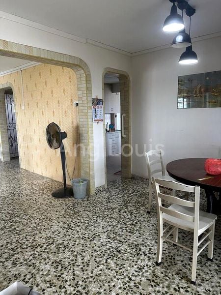 5 Room (5I) HDB for Sale in  212 Jurong East Street 21 - Image 4